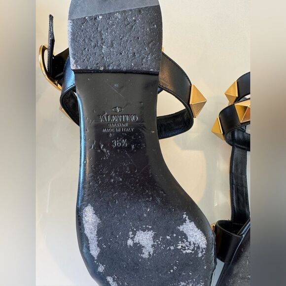 Valentino Black Roman Stud Gladiator Sandals EU 36.5 US 6.5 Authentic - Picture 9 of 12